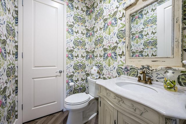 51225 Clubhouse Drive, Indio, CA 92201