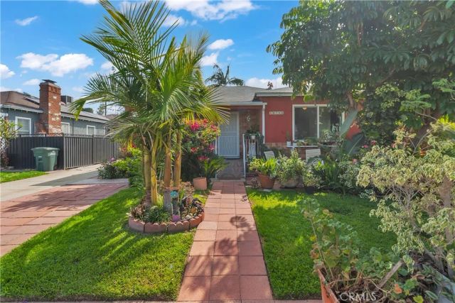 10740 Amery, South Gate, CA 90280