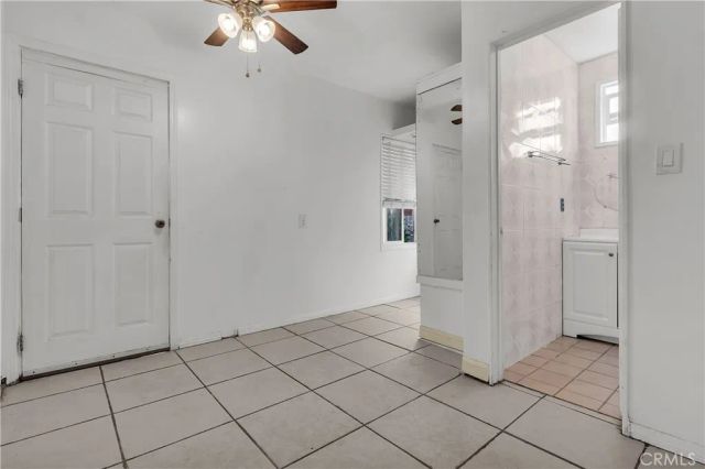 10740 Amery, South Gate, CA 90280