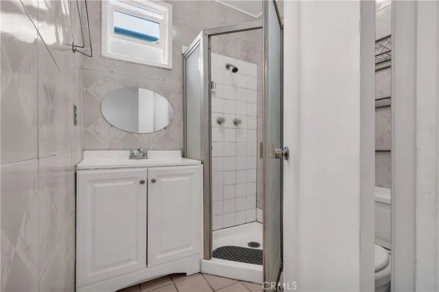 10740 Amery, South Gate, CA 90280