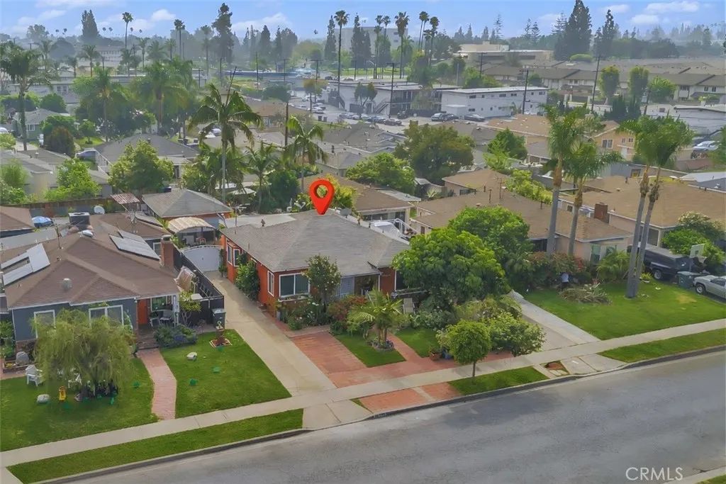 10740 Amery, South Gate, CA 90280