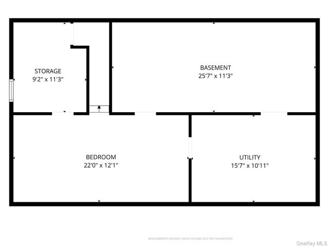 42 Greenwood Rd, Bay Shore, NY 11706