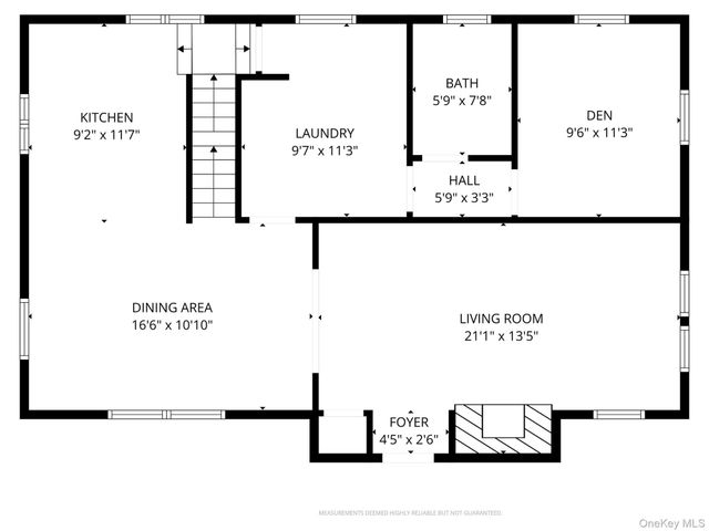 42 Greenwood Rd, Bay Shore, NY 11706