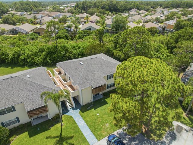 123 LOBLOLLY COURT B, Oldsmar, FL 34677