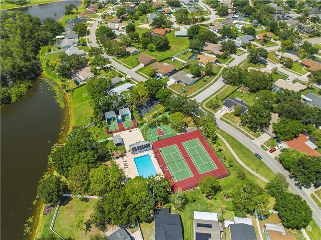123 LOBLOLLY COURT B, Oldsmar, FL 34677