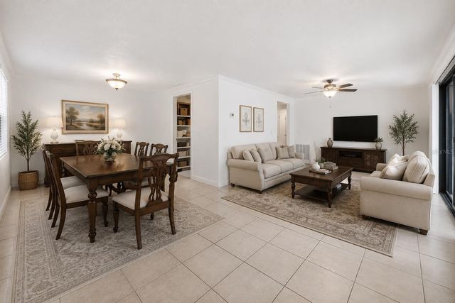 123 LOBLOLLY COURT B, Oldsmar, FL 34677