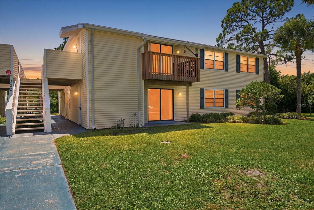 123 LOBLOLLY COURT B, Oldsmar, FL 34677