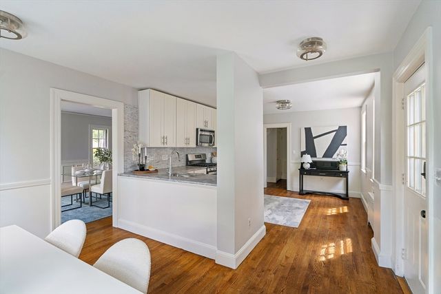 15 Agawam Rd, Newton, MA 02468