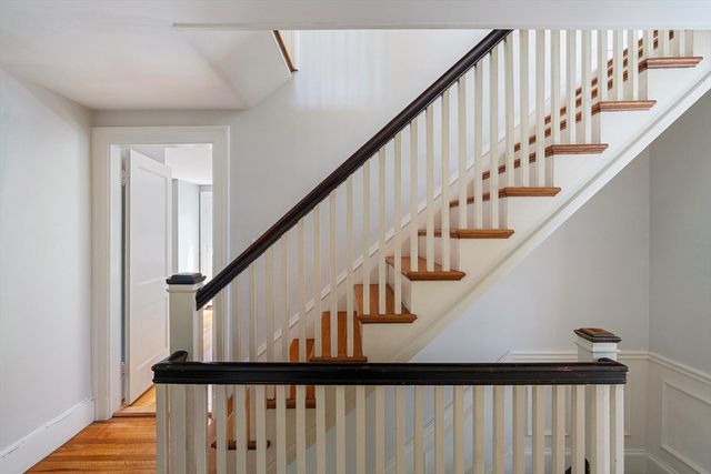 15 Agawam Rd, Newton, MA 02468