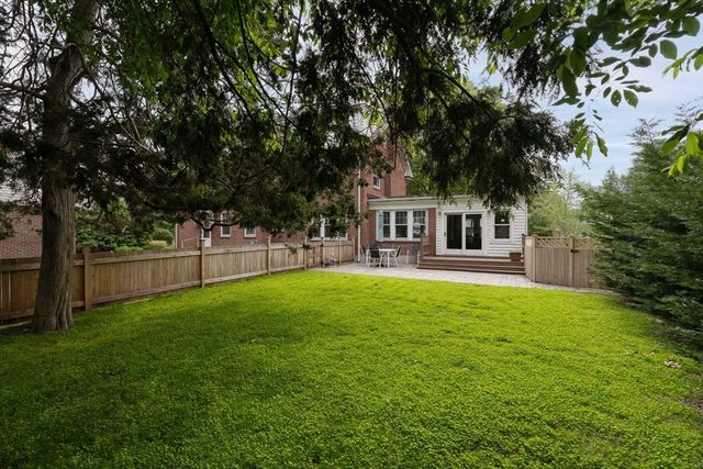 15 Agawam Rd, Newton, MA 02468