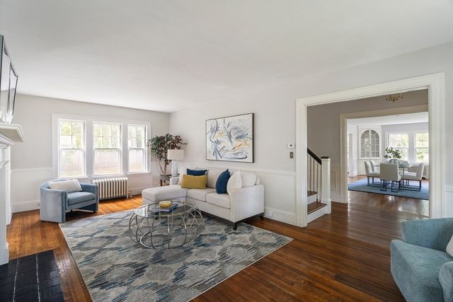 15 Agawam Rd, Newton, MA 02468