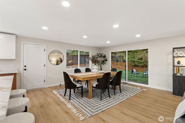 31446 28th Place SW, Federal Way, WA 98023