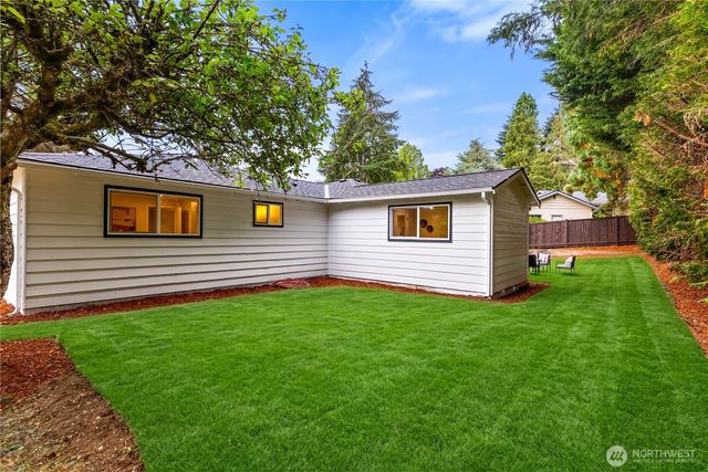 31446 28th Place SW, Federal Way, WA 98023