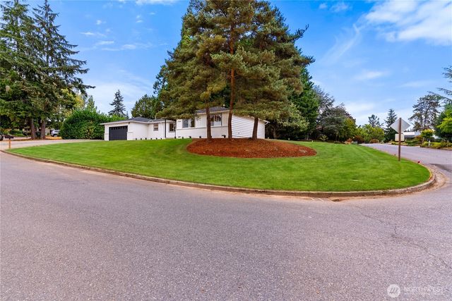 31446 28th Place SW, Federal Way, WA 98023
