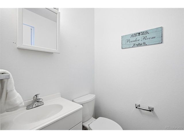 404 E 116th Ave, Northglenn, CO 80233