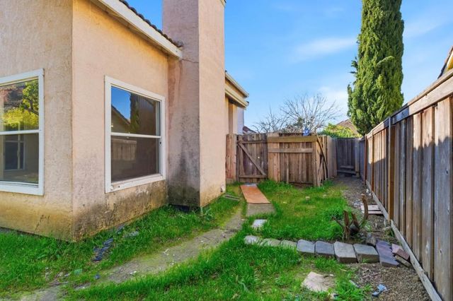 873 Knights Circle, Vallejo, CA 94591