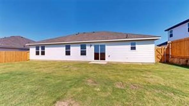 126 Cooper Drive, Cleburne, TX 76031