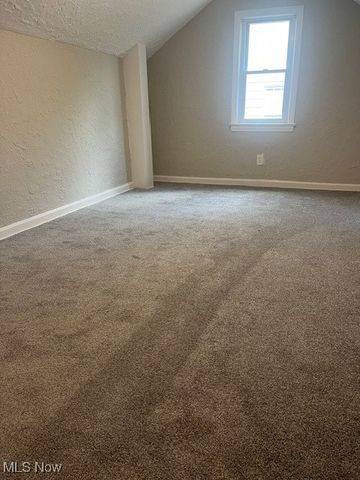 3787 Bainbridge Road, Cleveland Heights, OH 44118