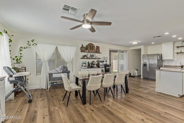 3064 E MICHELLE Way, Gilbert, AZ 85234