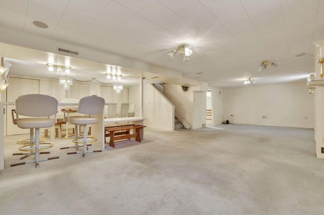 3142 Hillgate Road, Columbus, OH 43207