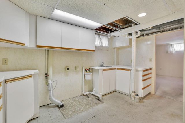 3142 Hillgate Road, Columbus, OH 43207