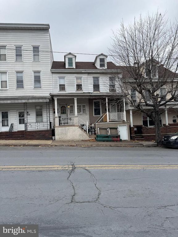 1721 CENTRE ST, Ashland, PA 17921