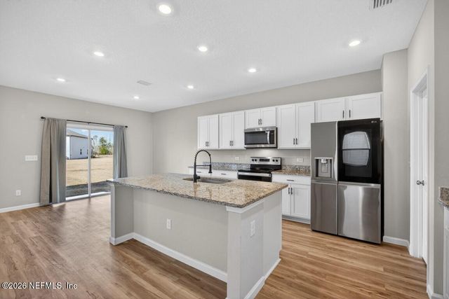 14790 CASHEW Avenue, Jacksonville, FL 32218