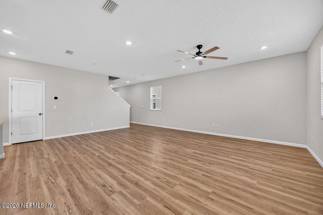 14790 CASHEW Avenue, Jacksonville, FL 32218