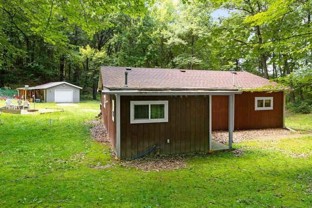 E559 INDIAN VALLEY ROAD, Waupaca, WI 54981