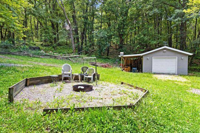 E559 INDIAN VALLEY ROAD, Waupaca, WI 54981