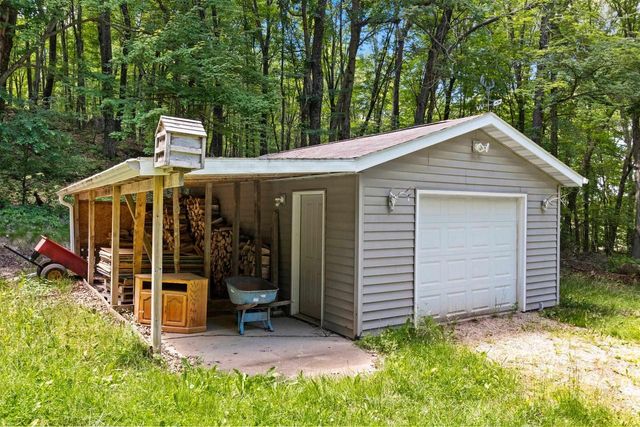 E559 INDIAN VALLEY ROAD, Waupaca, WI 54981