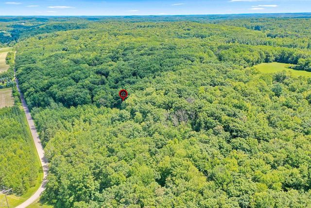 E559 INDIAN VALLEY ROAD, Waupaca, WI 54981