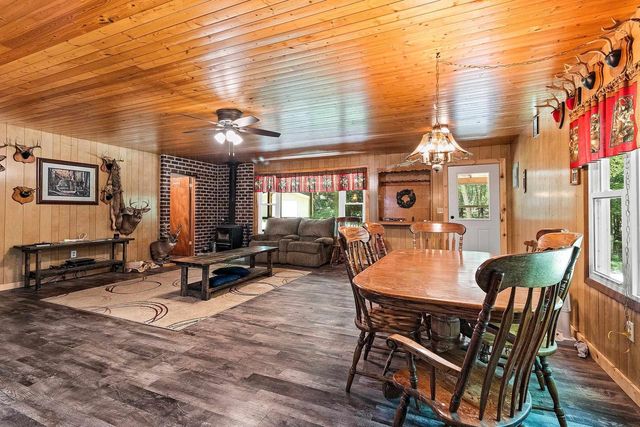 E559 INDIAN VALLEY ROAD, Waupaca, WI 54981