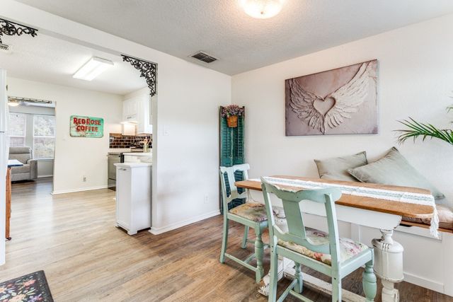 12490 Deeds Court, Azle, TX 76020