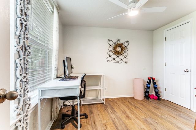 12490 Deeds Court, Azle, TX 76020