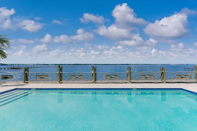 41 SW Seminole Street 410, Stuart, FL 34994