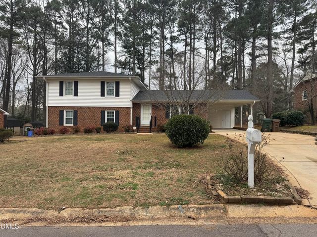807 Palmetto Drive, Cary, NC 27511