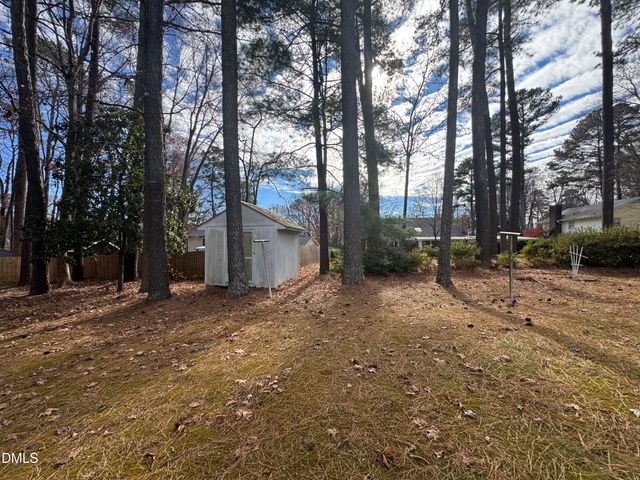 807 Palmetto Drive, Cary, NC 27511