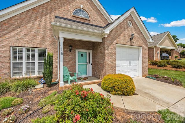 1220 Mcgill Pond Lane, Rock Hill, SC 29732