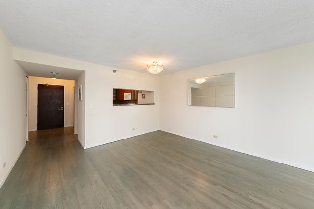 195 N Harbor Drive 1606, Chicago, IL 60601