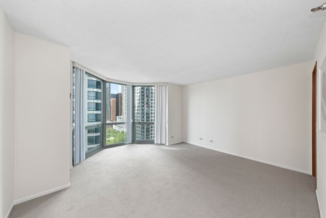 195 N Harbor Drive 1606, Chicago, IL 60601