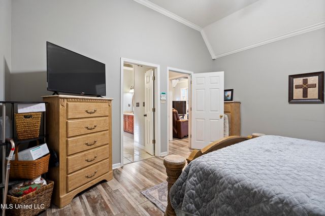 8040 Hunt Club Cove, Olive Branch, MS 38654