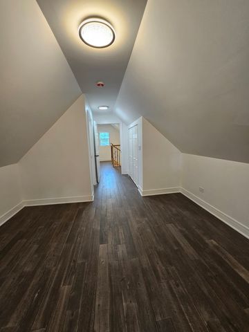 7832 S Evans Avenue, Chicago, IL 60619