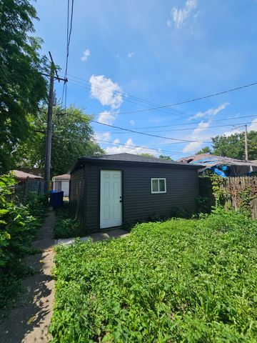 7832 S Evans Avenue, Chicago, IL 60619