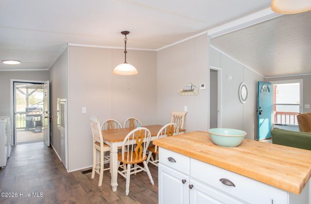 290 Broad Creek Loop Road, Newport, NC 28570