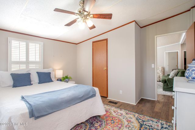 290 Broad Creek Loop Road, Newport, NC 28570