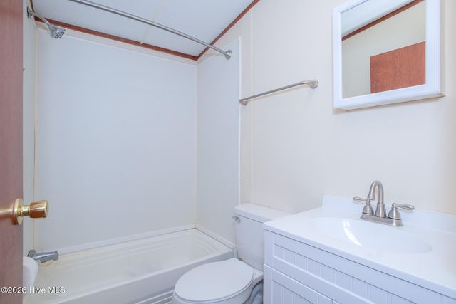 290 Broad Creek Loop Road, Newport, NC 28570