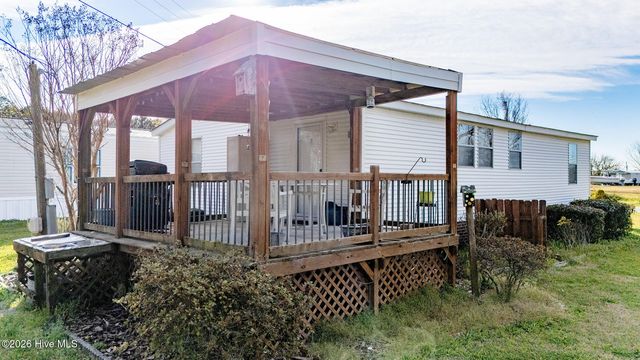 290 Broad Creek Loop Road, Newport, NC 28570