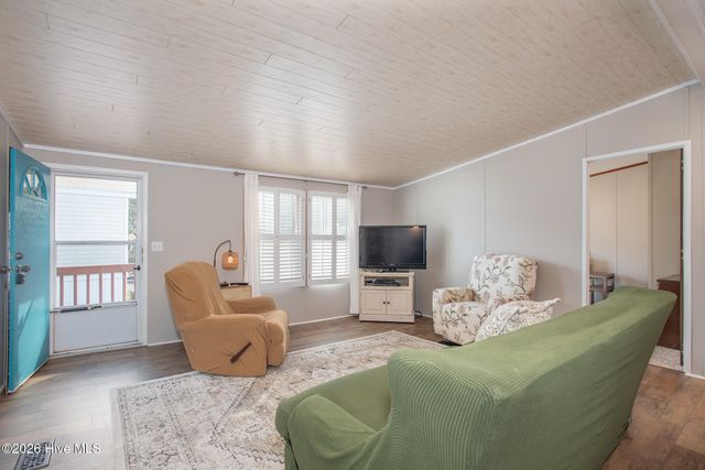 290 Broad Creek Loop Road, Newport, NC 28570