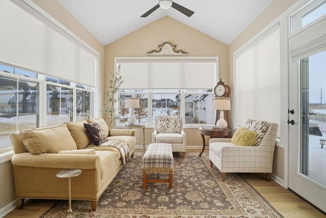 6506 Harvest Way, Chaska, MN 55318